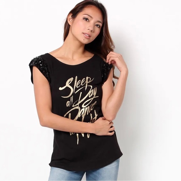 Guess Sequin Graphic Tee - Picture 1 of 3